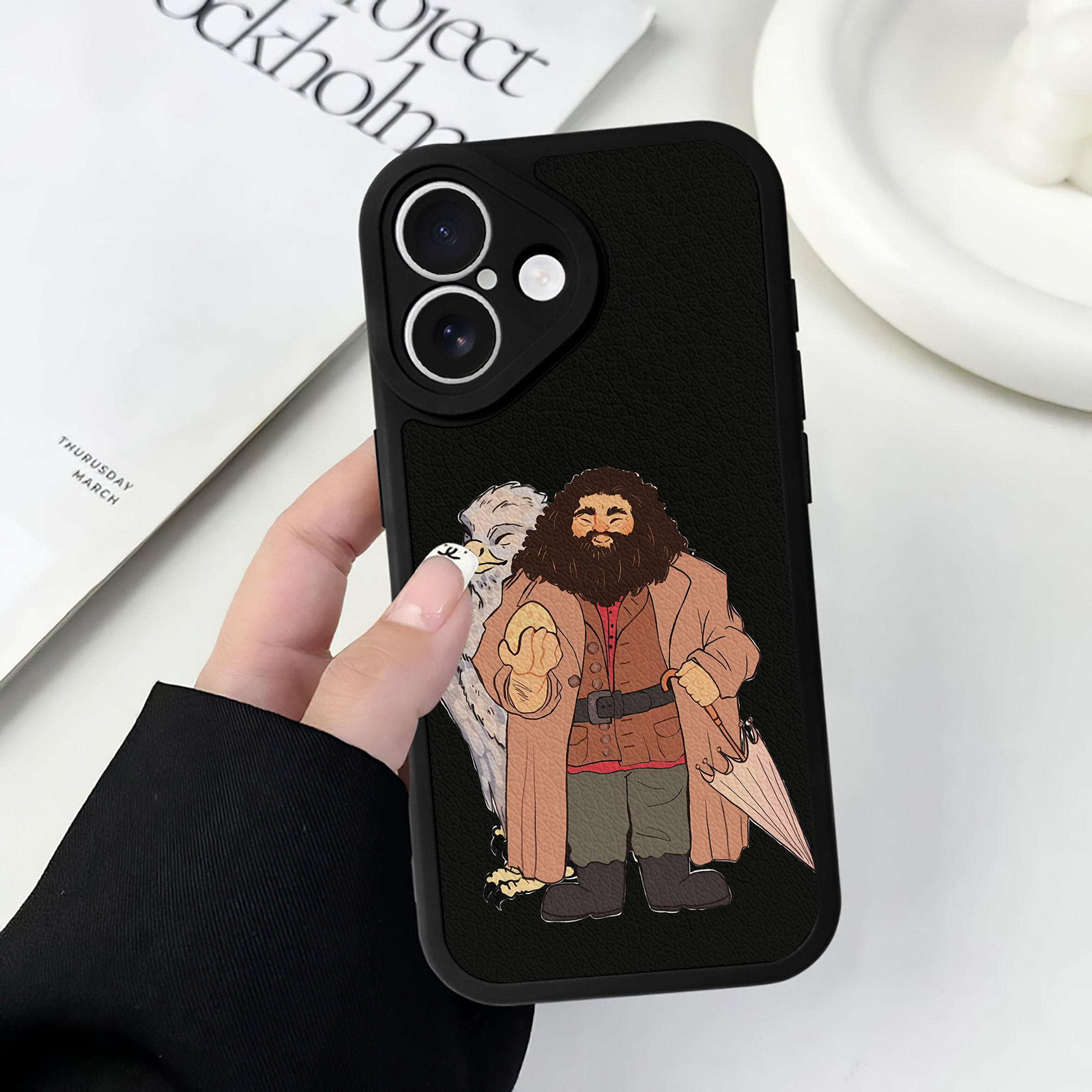 （画像用） Harry Potter ハリー・ポッターシリーズ 【iPhone 16シリーズ対応】シリコンスマホケース（レザー調） 材質：シリコン